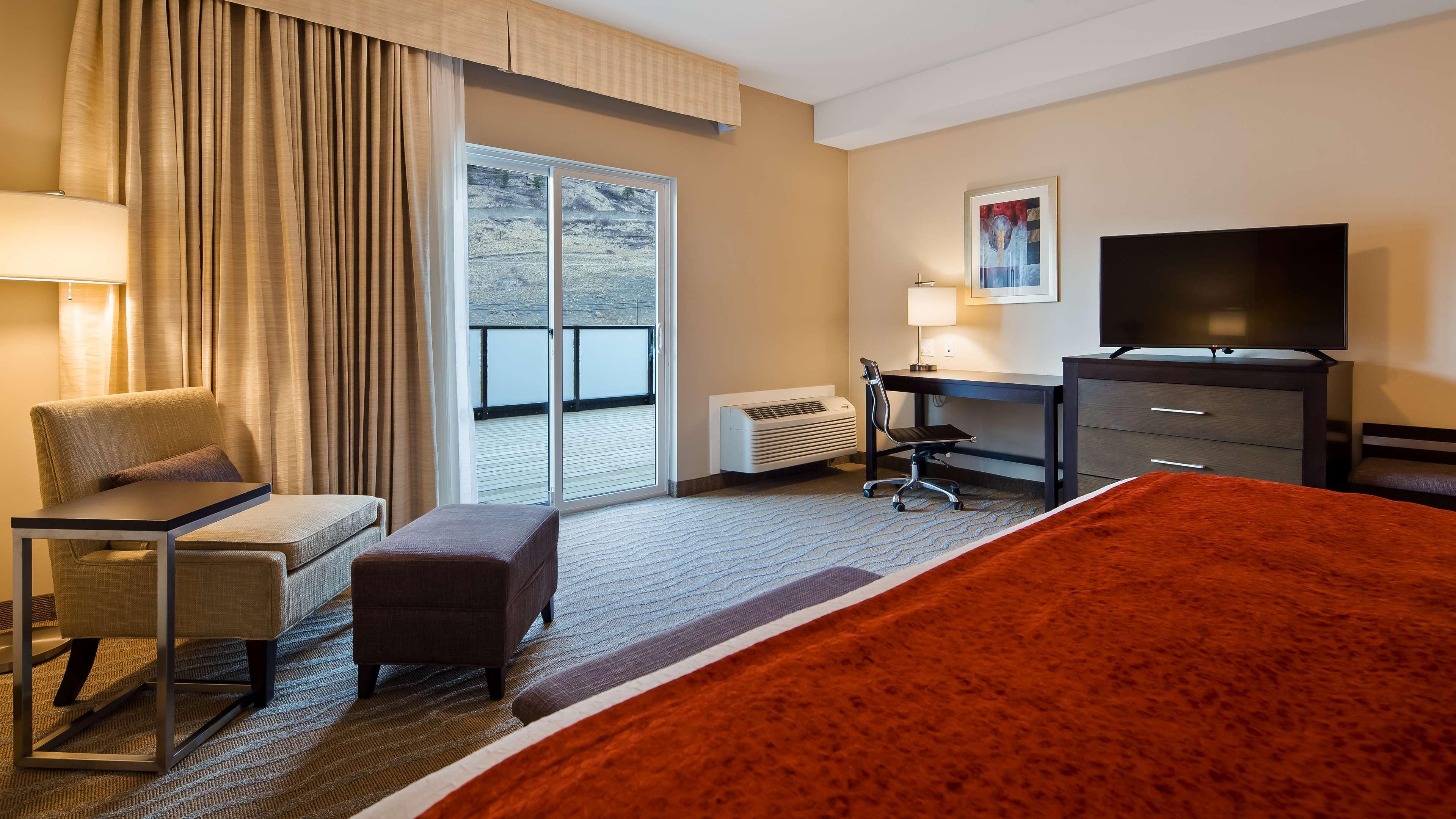 Best Western Plus Merritt Hotel Экстерьер фото