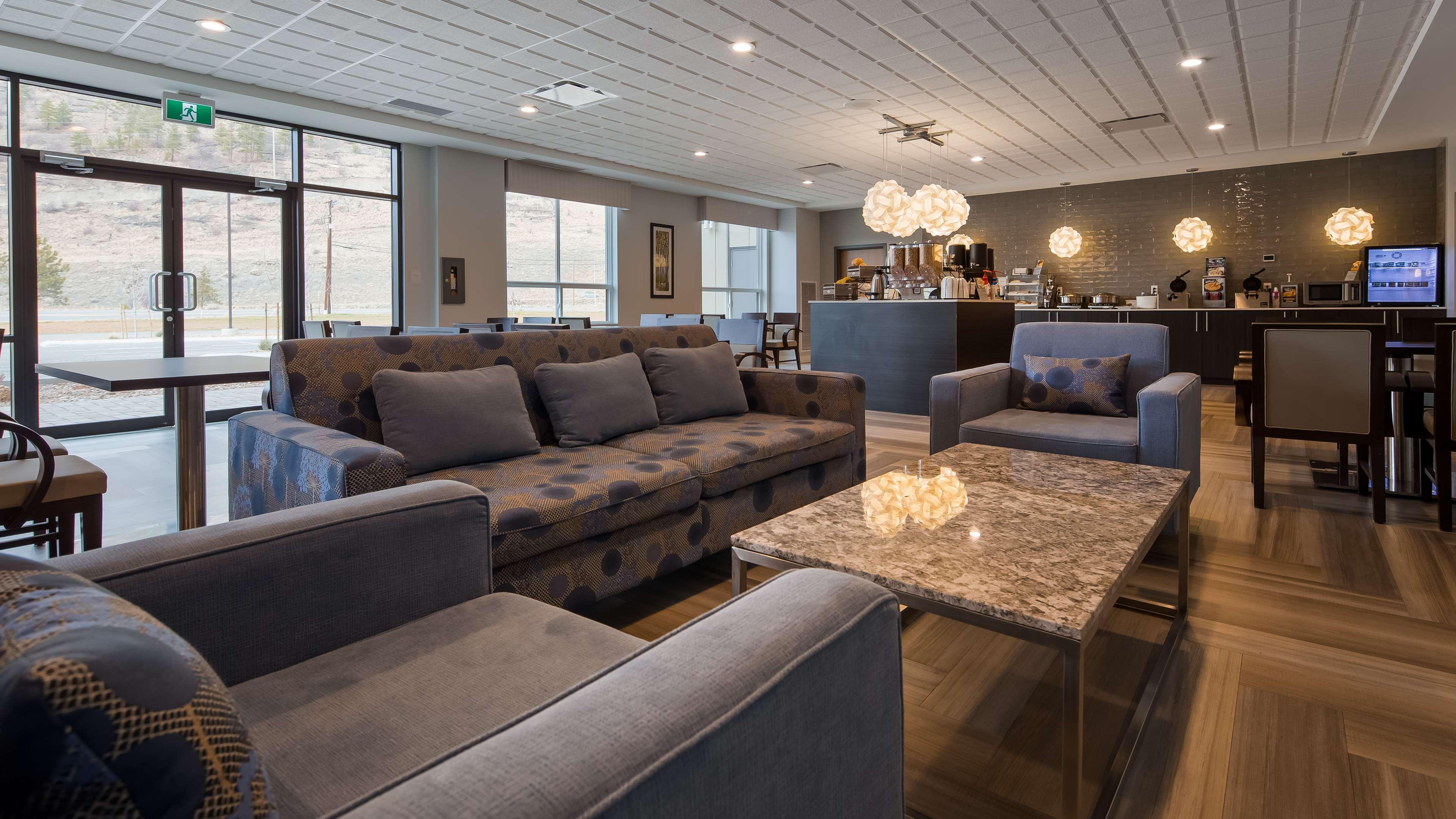 Best Western Plus Merritt Hotel Экстерьер фото