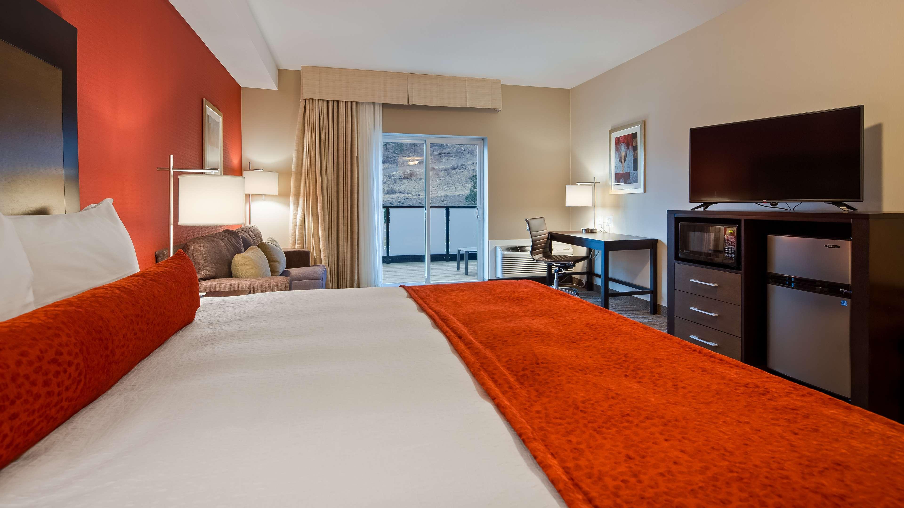 Best Western Plus Merritt Hotel Экстерьер фото