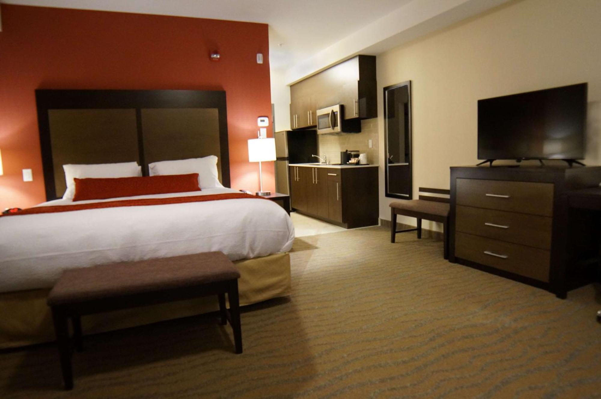 Best Western Plus Merritt Hotel Экстерьер фото